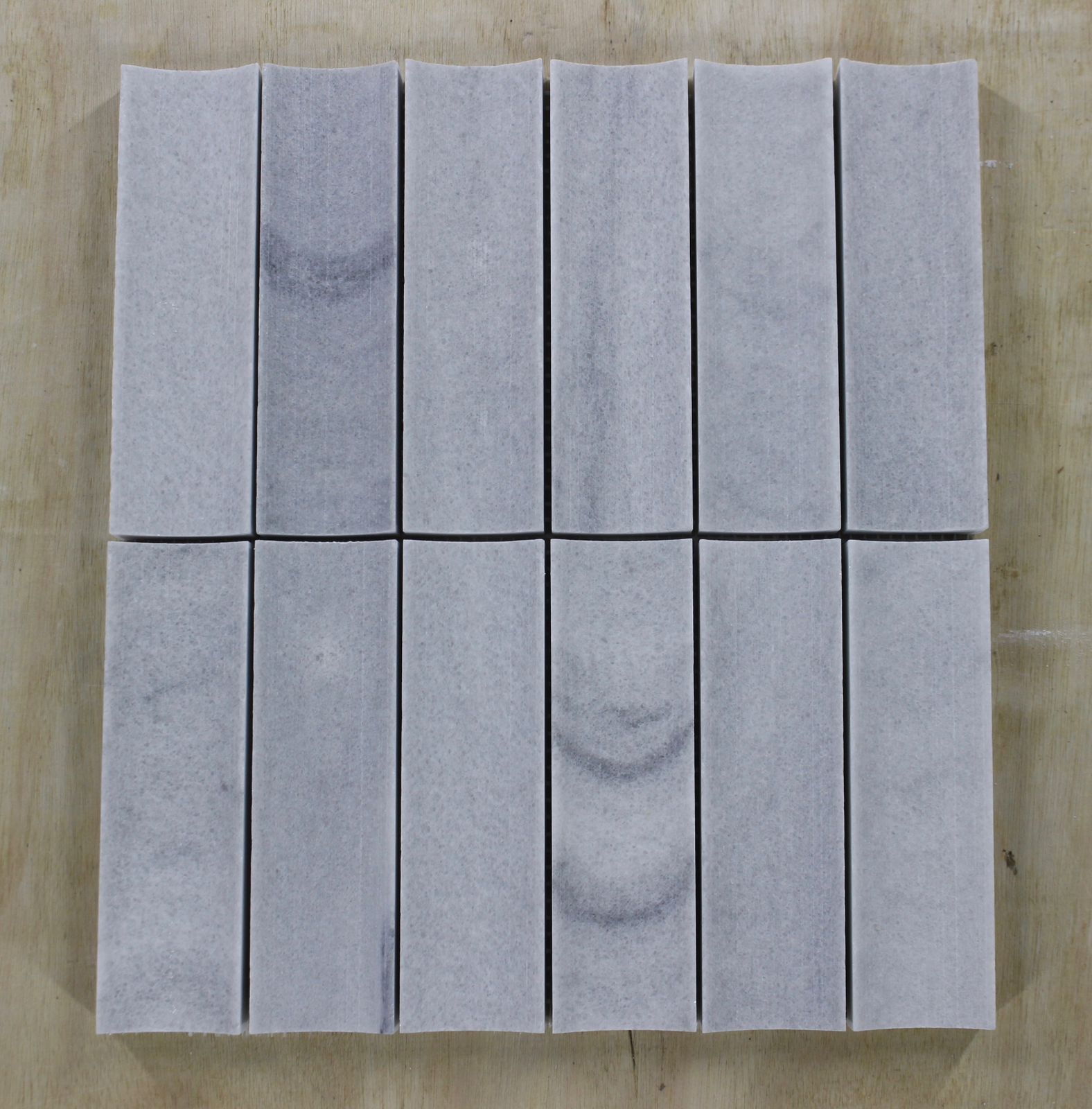 M0754207_Stormy Grey Mosaico cóncavo (8)